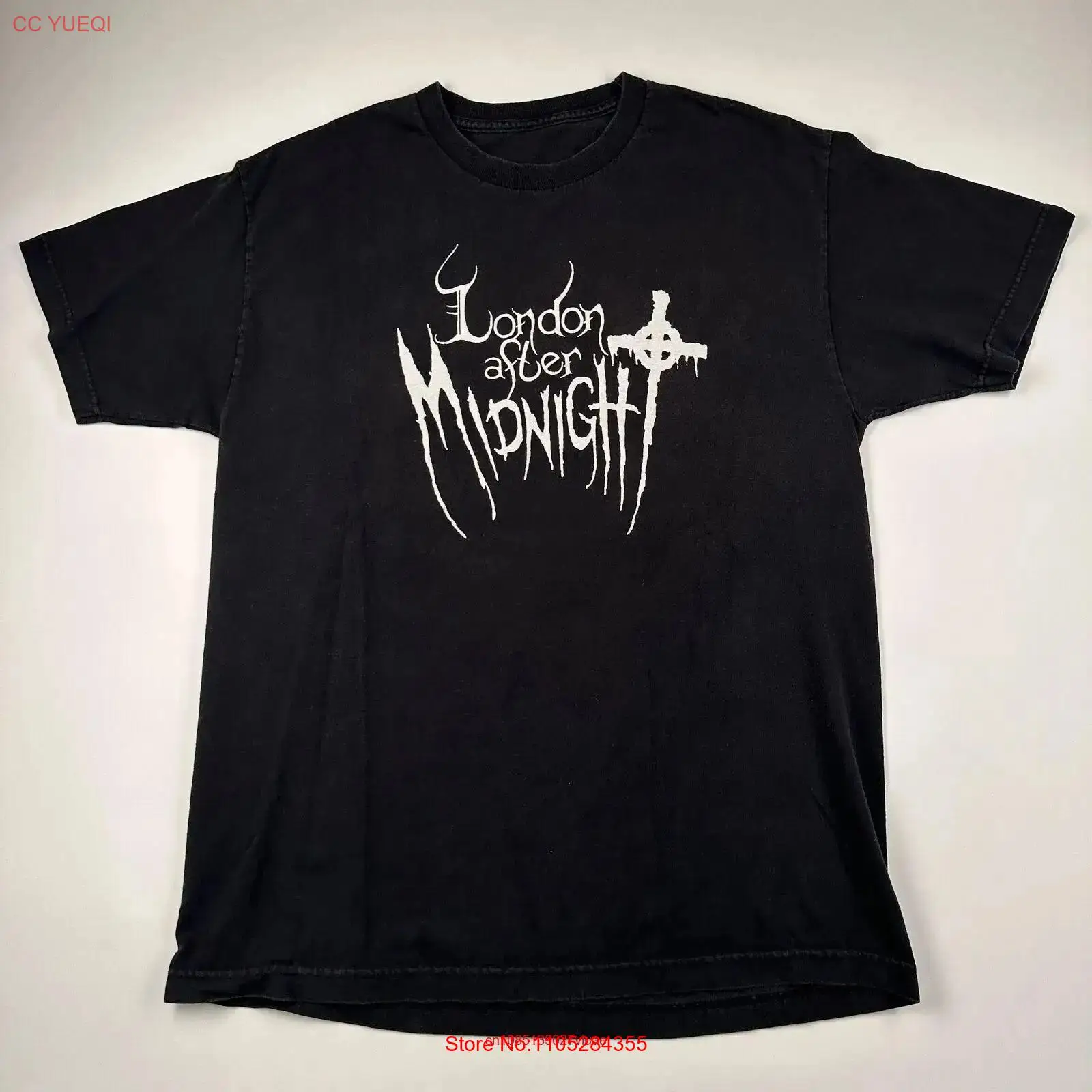 Mens Fashion In The 2000S - Vintage 2000s London After MidnighT T